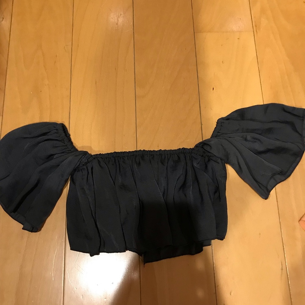 Satin crop top planet blue